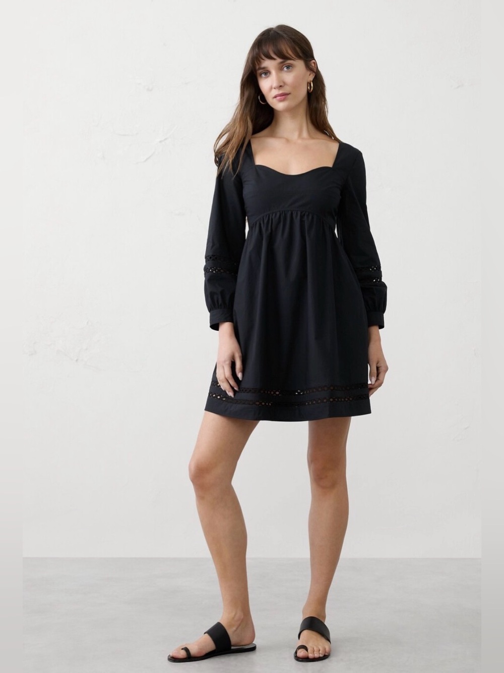 Banana Republic  Eyelit Gathered Waist Mimi Dress. Black Extra Small